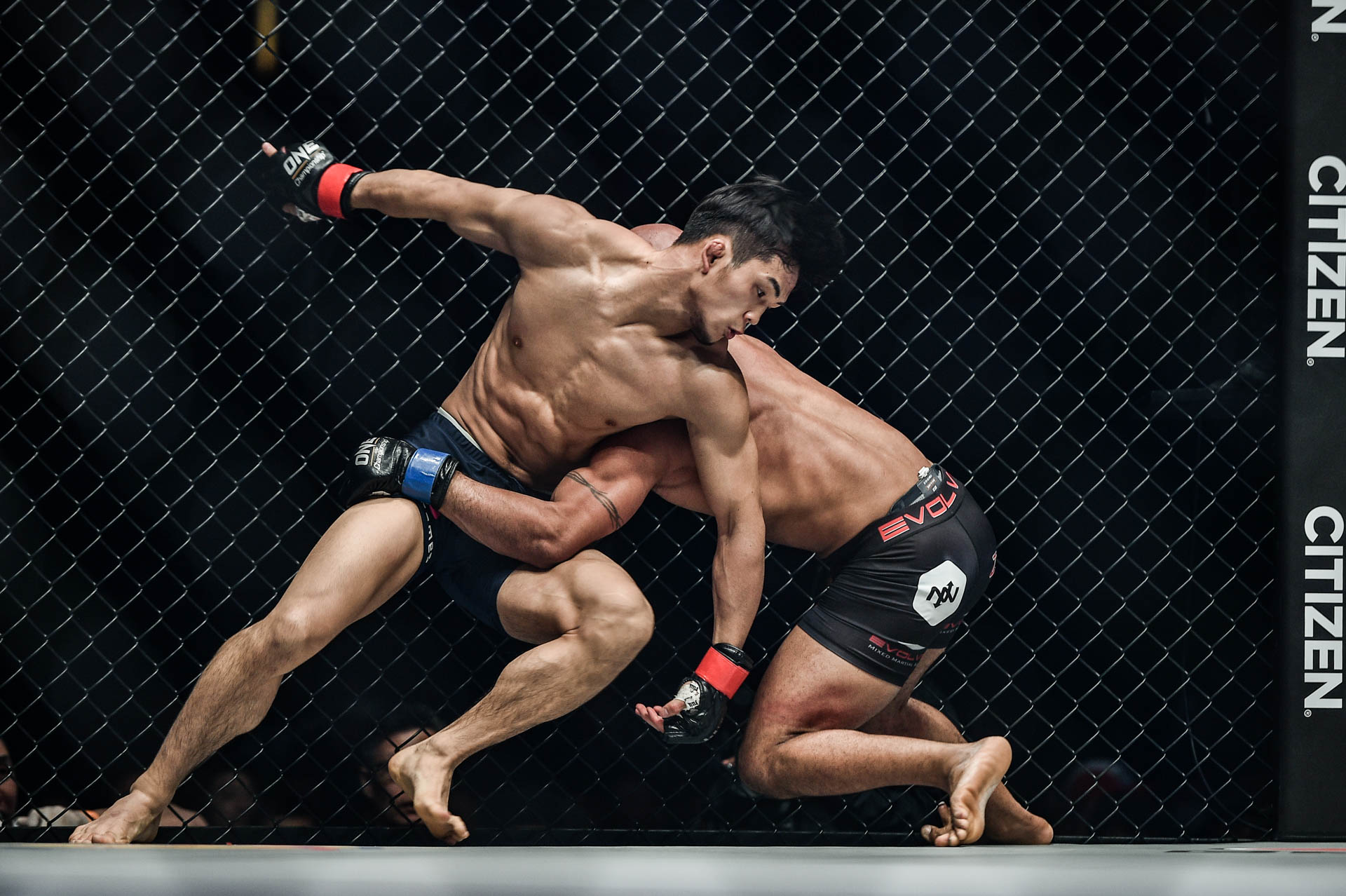 Yuya "Little Piranha" Wakamatsu battles Demetrious "Mighty Mouse" Johnson
