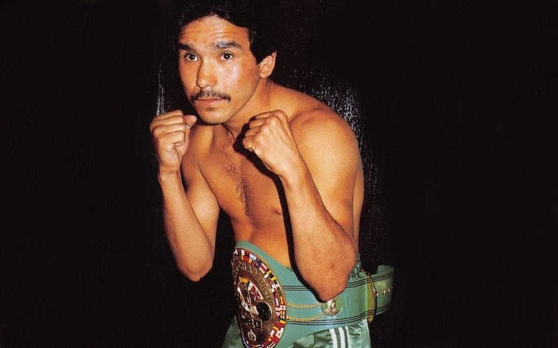 One day like today, Gilberto Román successfully defended his WBC title in Japan