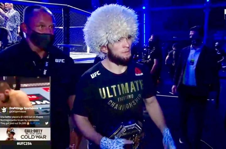 Khabib Defeats Justin to Unify UFC Lightweight Belt; And Retires from UFC