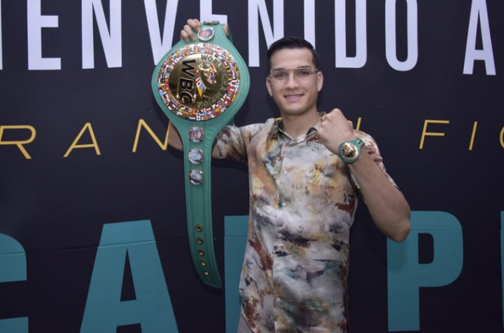 Brandon Figueroa presented with WBC Green and Gold Belt