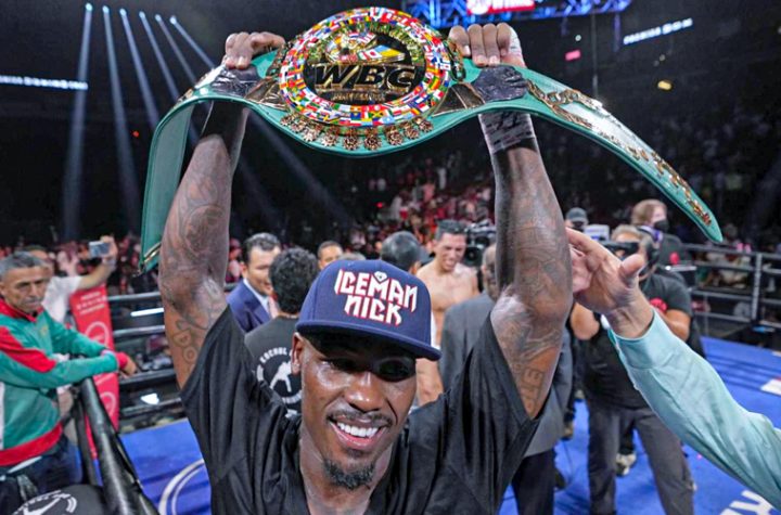 Charlo defeated Montiel in The Battle of Houston!