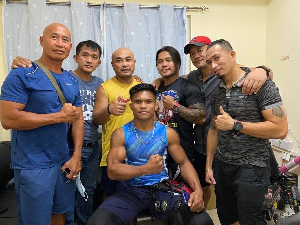 Former boxers, muay fighters based in Dubai to help Filipino boxers
