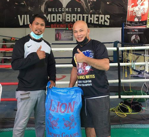 55 boxers receive ‘ayuda’ in Cebu