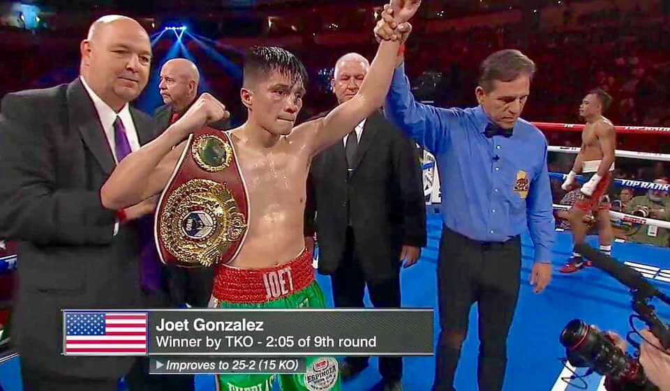 González Stops Santino in 9; Captures WBO Int'l Featerweight Belt