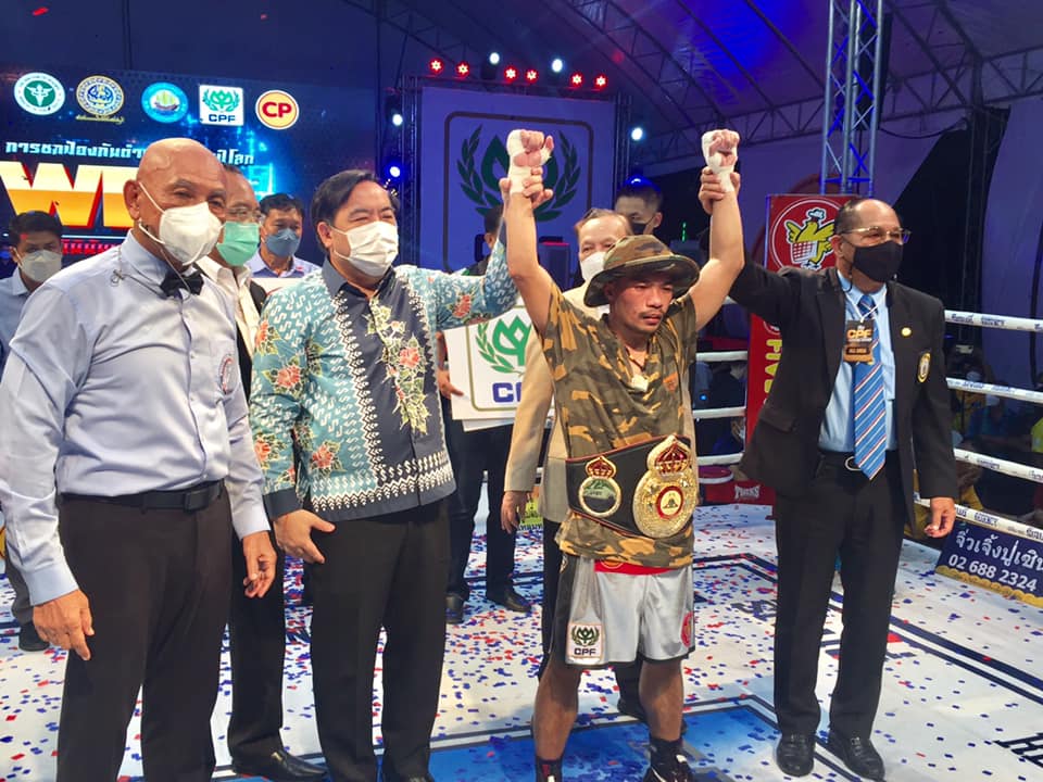 Niyomtrong Outclasses Menayothin, Retains WBC-15 Super Title in Thailand